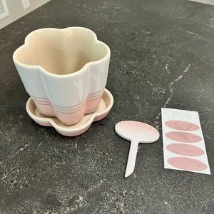 Le Creuset Herb Flower Planter with Tray, Marker matching Stickers in Shell Pink